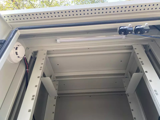 γραφείο DC48V δικτύων γραφείων 42U τηλεπικοινωνιών 2.1M διπλοτειχισμένο υπαίθριο