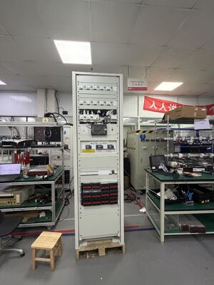 230VAC/3x400VAC Εισαγωγή έως 90kVA Έκδοση Αντιστροφέας υψηλής απόδοσης για τη βιομηχανία