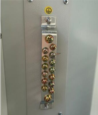 Αντικλεπτικό περίβλημα ντουλαπιού τηλεπικοινωνιών εξωτερικού χώρου με κλειδαριά τριών σημείων 30U 40U Custom Made for Network Equipment