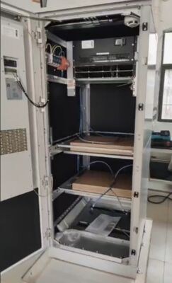 24kW -48V συνεχές εσωτερικό τηλεπικοινωνιακό σύστημα ηλεκτροπαραγωγής 16kW Ξεκινήστε 8kW Επεκτάσιμες υψηλής απόδοσης Flatpack2 μονάδες